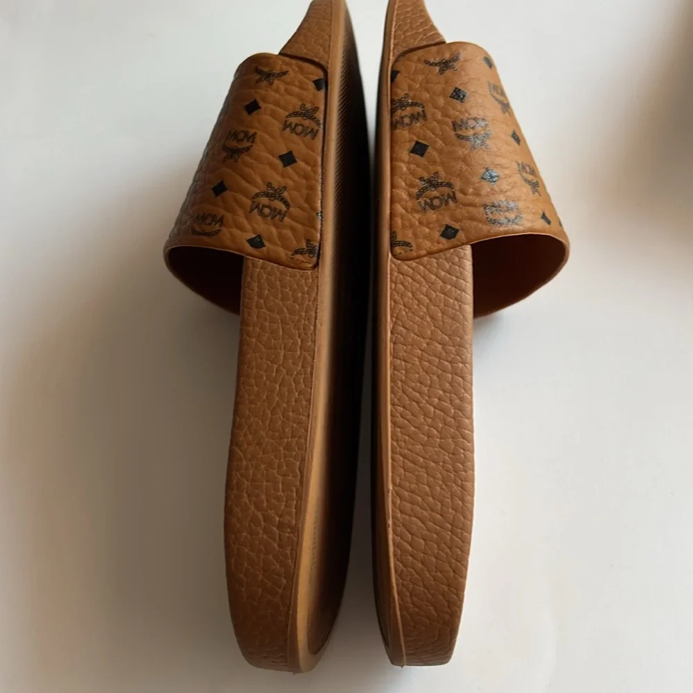 MCM SLIDES - Picture 7 of 8